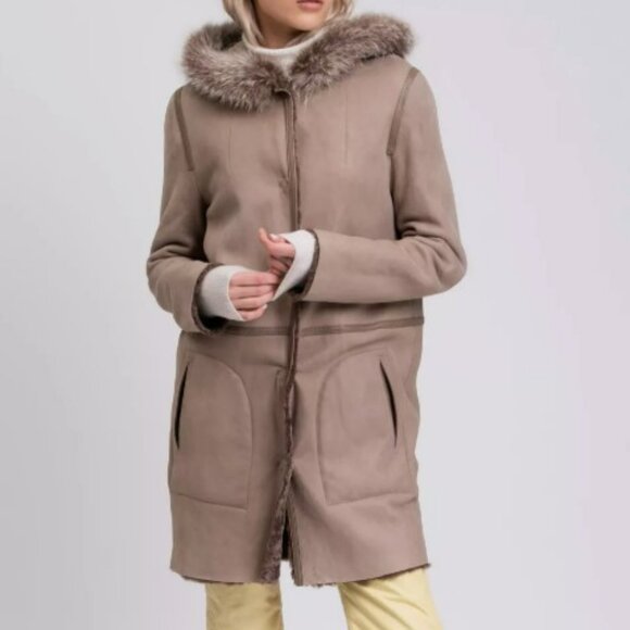 Yves Salomon Genuine Sheepskin Reversible Shearling Coat - Picture 3 of 12